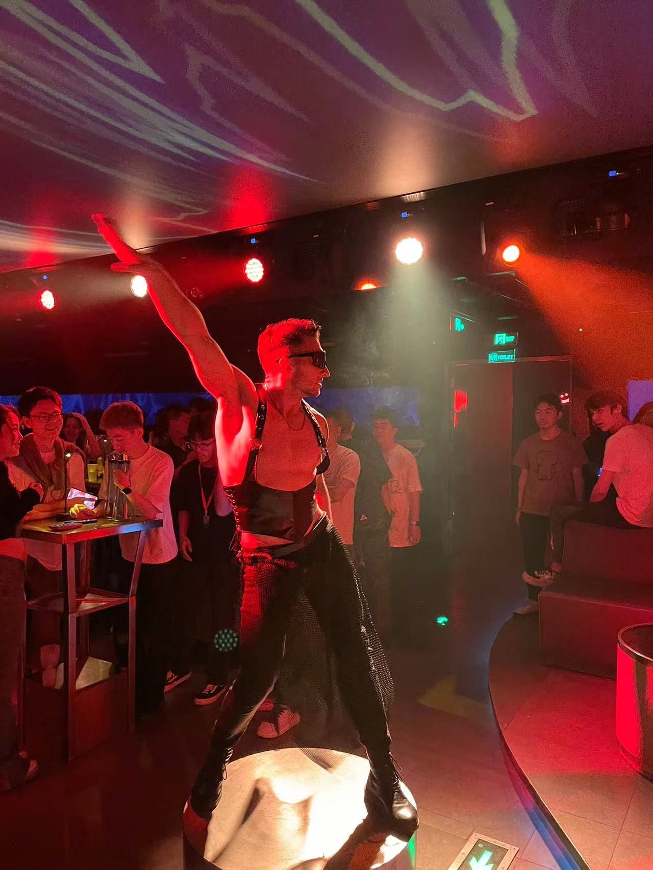 呼和浩特商务ktv低端场经济实惠-清水河县ktv预订